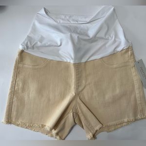 NWT Just USA Maternity Raw Hem Shorts